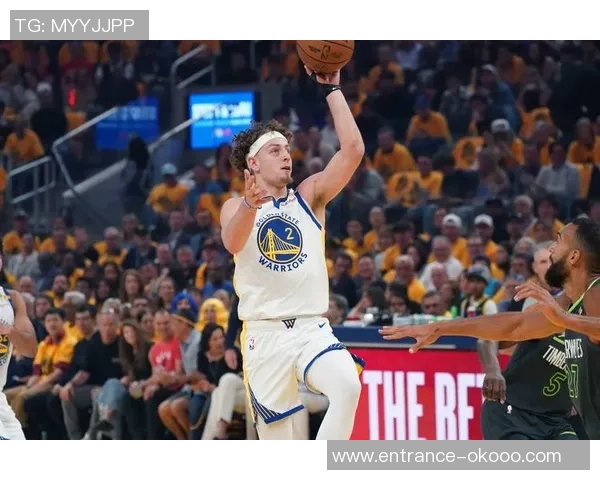 勇士与鹈鹕激战正酣实时比分更新快来关注精彩瞬间 勇士与鹈鹕激战正酣实时比分更新快来关注精彩瞬间