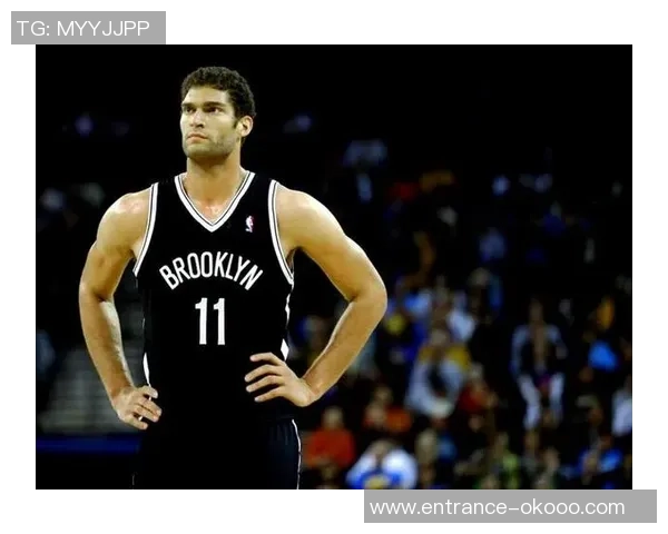 布鲁克洛佩斯:从篮下巨人到全能战士的华丽转身 布鲁克洛佩斯:从篮下巨人到全能战士的华丽转身